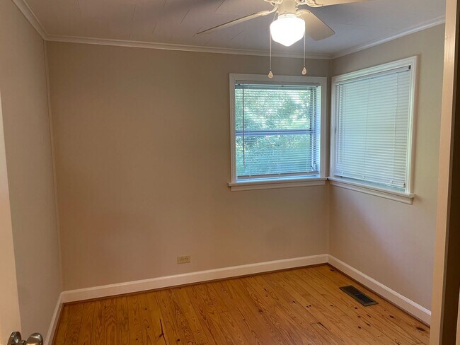 Building Photo - Very nice 3 or 4 bedroom, 2 bath home located in Franklinville- $1600 Month, $1600 Deposit!!