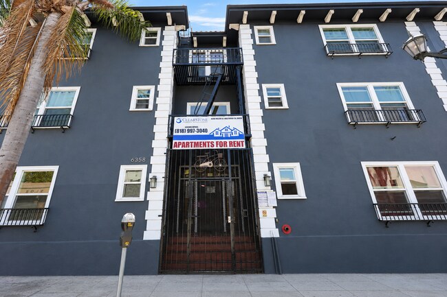 Building Photo - 6358 Yucca St