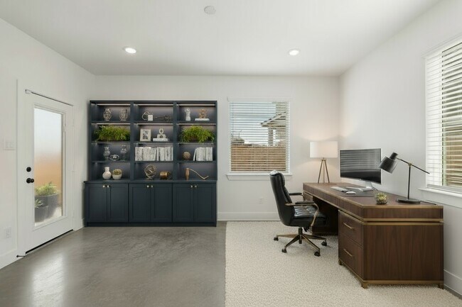Building Photo - 7626 Redbud Orch Rd