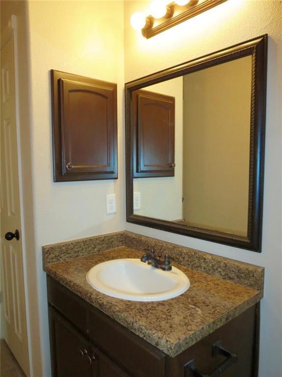 Building Photo - 14209 North Point Ave