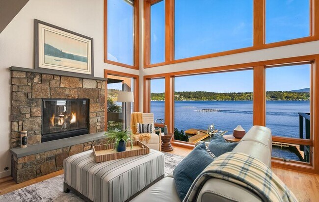 Building Photo - 1120 West Lake Sammamish Pkwy NE