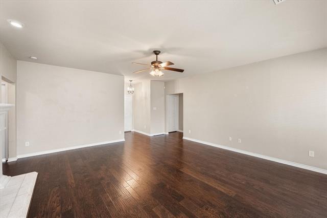 Building Photo - 1513 Millbrook Dr