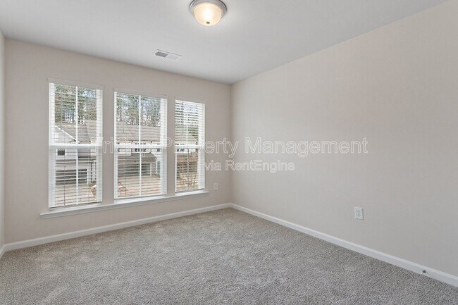 Building Photo - 416 Glen Clova Dr