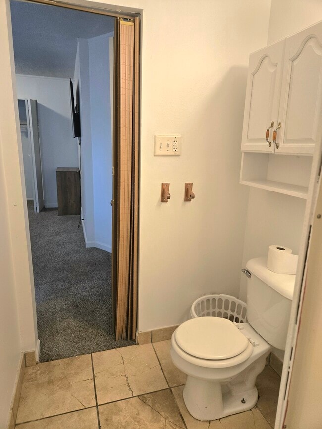 Building Photo - 3913 Thomas Ave N