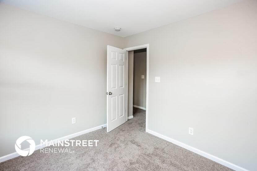 Building Photo - 3115 Hawick Commons Dr
