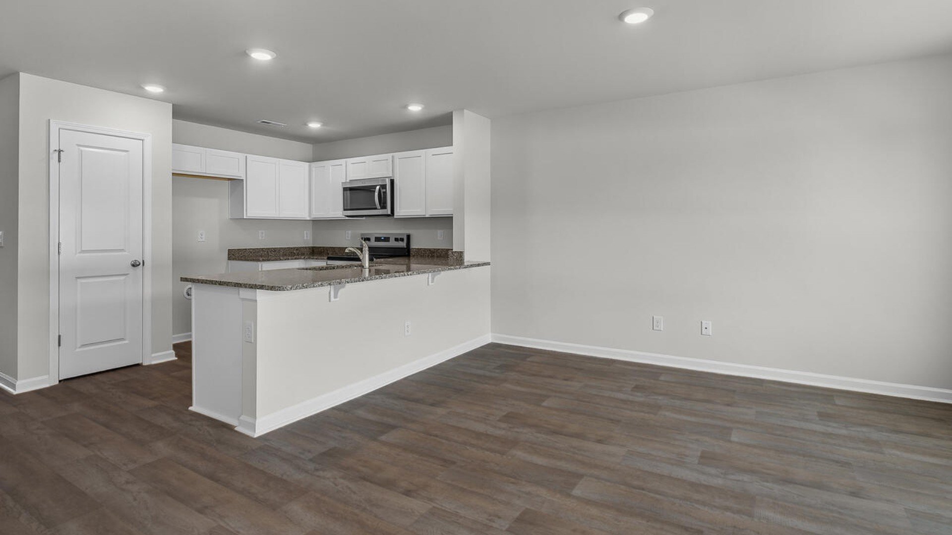 Building Photo - 7110 Dunford Rd