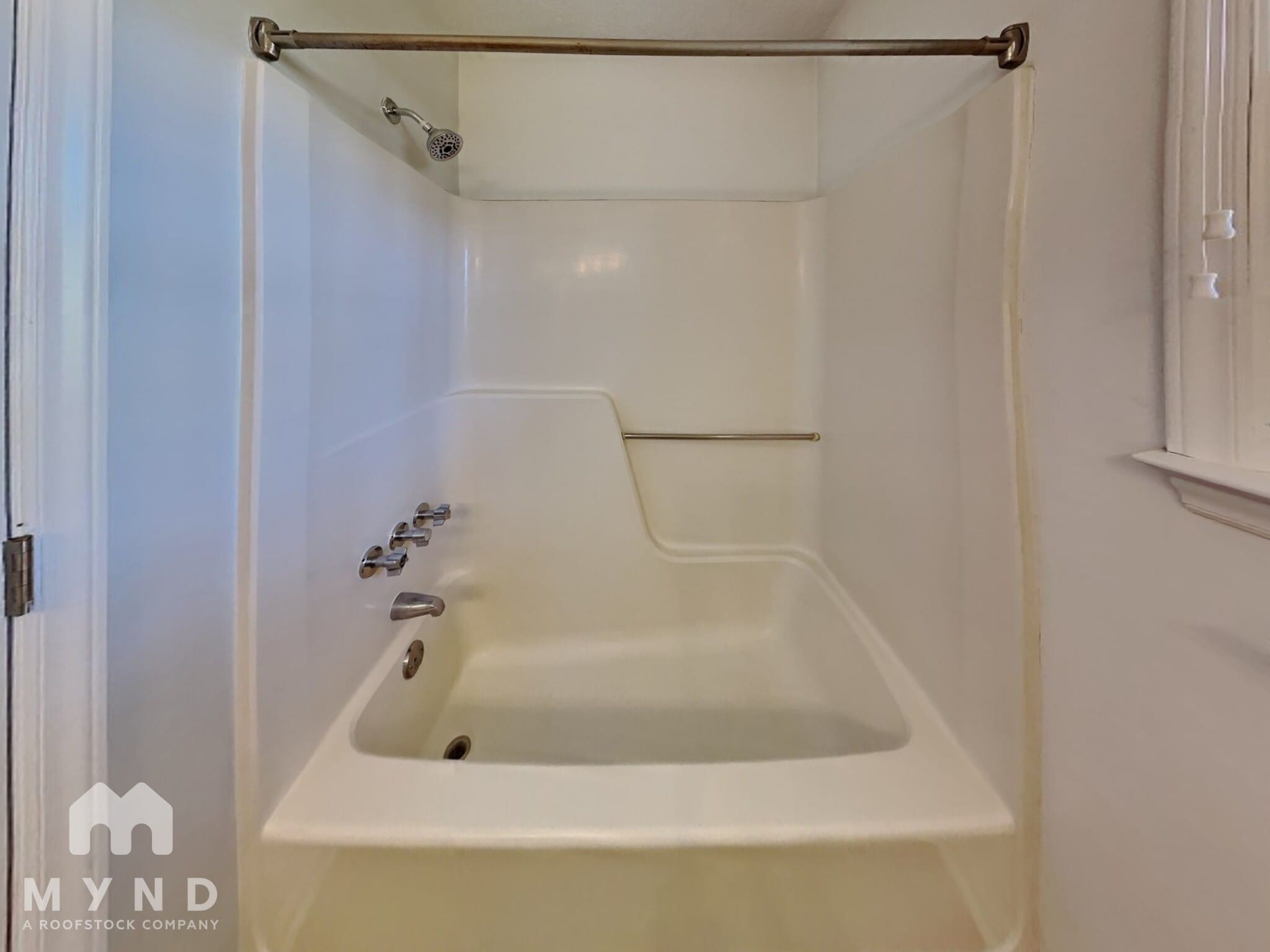 Building Photo - 1501 Gorman St