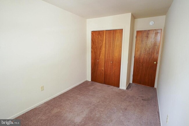 Building Photo - 738 Hemlock St