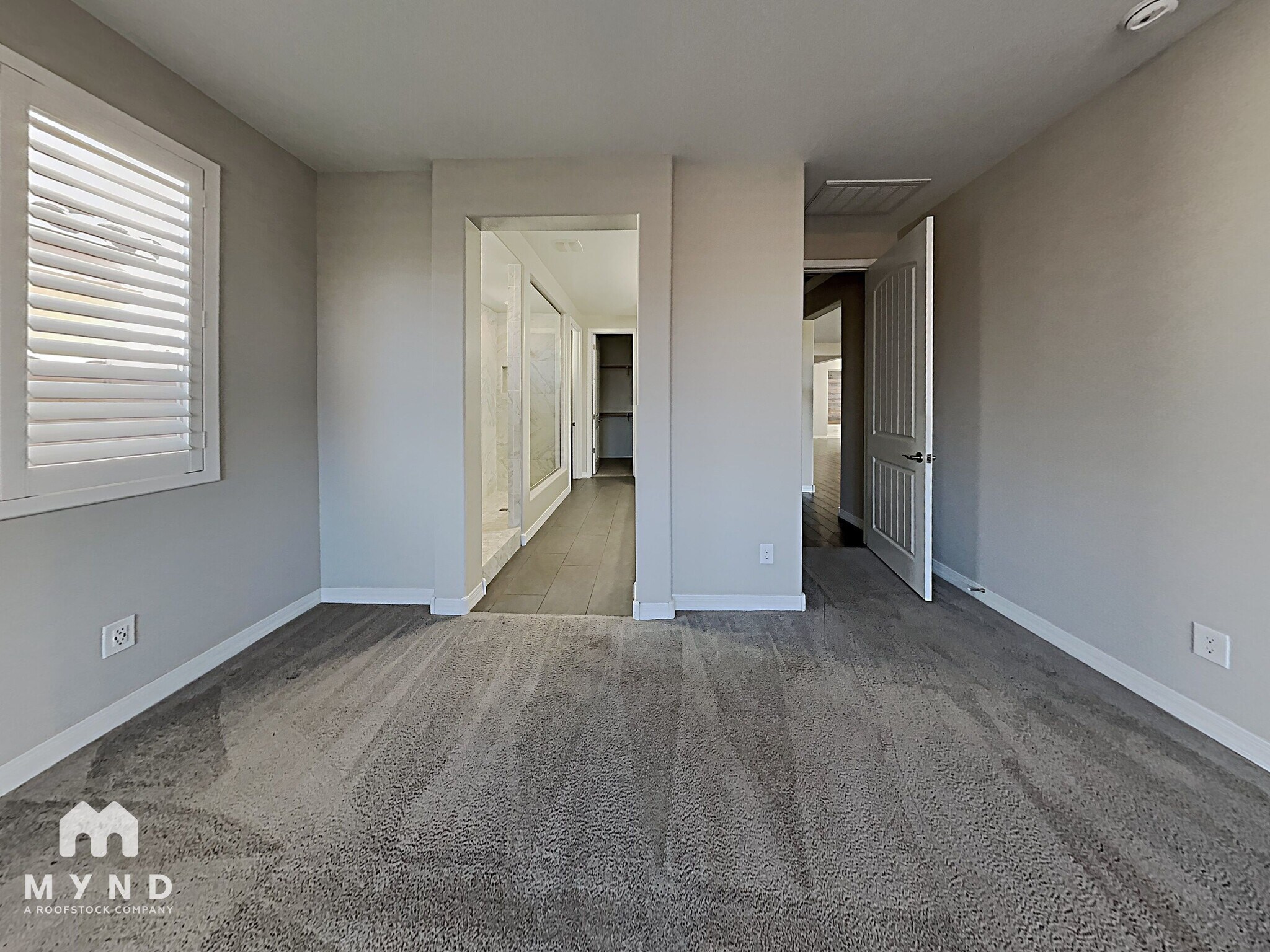 Building Photo - 10106 E Tamery Ave