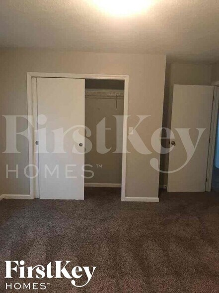 Building Photo - 1823 Caribbean Dr