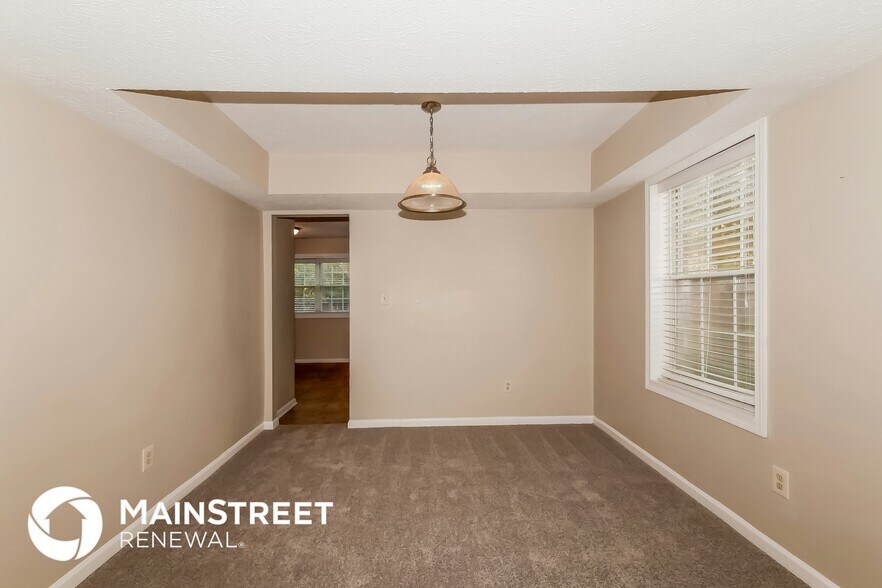 Building Photo - 1202 Pine Mountain Way