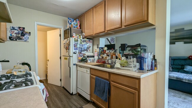 Building Photo - 336 Farmingdale Cir