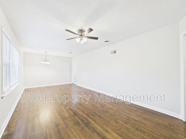 Building Photo - 5725 Blue Ridge Blvd