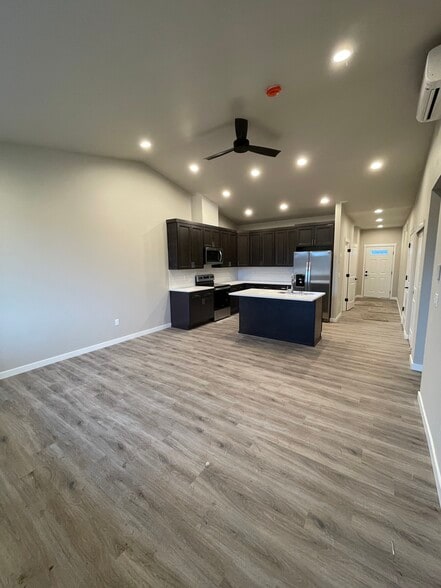 Building Photo - 5708 79th St W