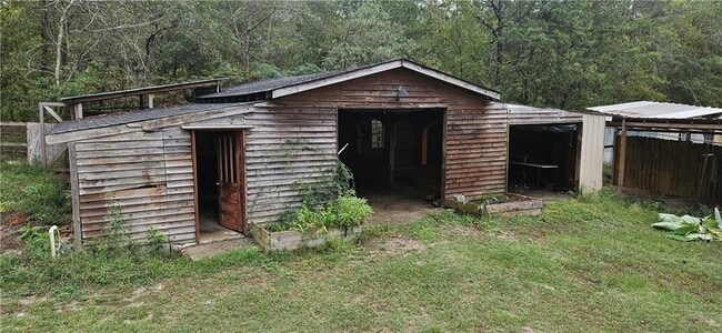 Building Photo - 3864 Wendell St