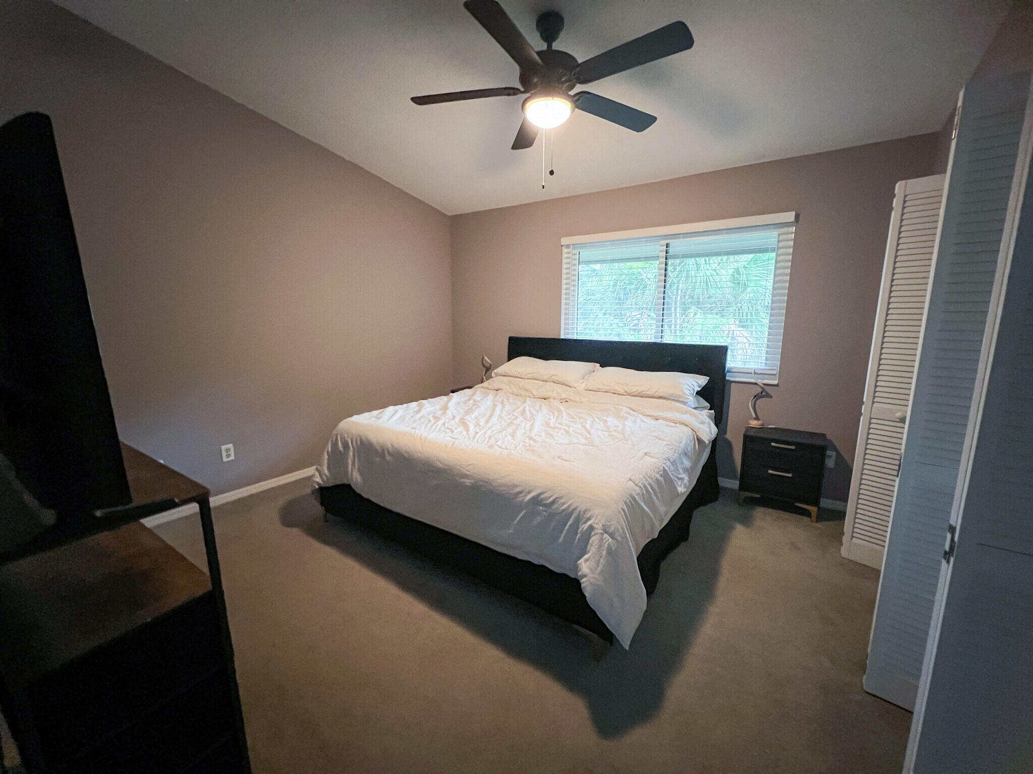 Building Photo - 7623 Baymeadows Cir W