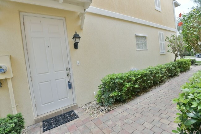 Building Photo - 7813 Veronawalk Blvd