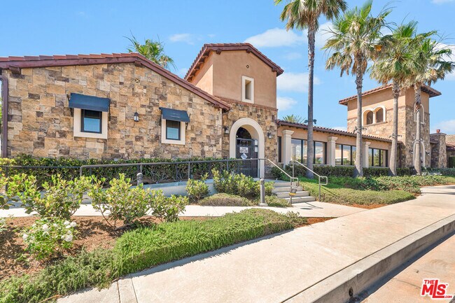 Building Photo - 11945 Mirabel Way
