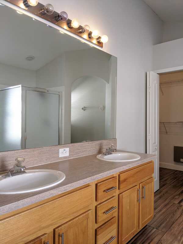 Building Photo - 11343 Cypress Reserve Dr