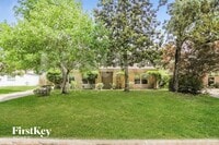 Building Photo - 3922 Maple Heights Dr