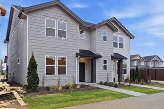 Building Photo - 2152 E Deep Purple Ln