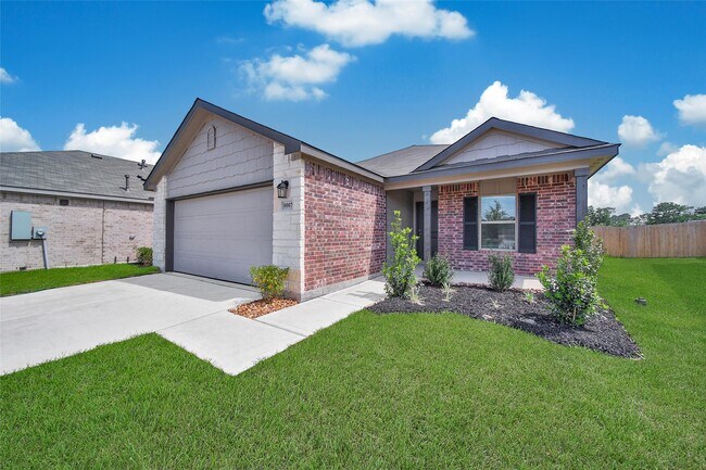 Building Photo - 8007 Camphor Ct