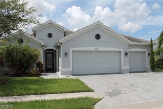 Building Photo - 2736 Lambay Ct