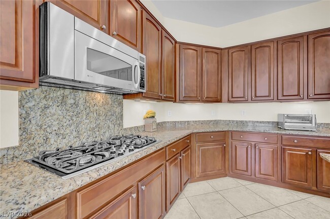 Building Photo - 2357 Wisconsin Dells Dr