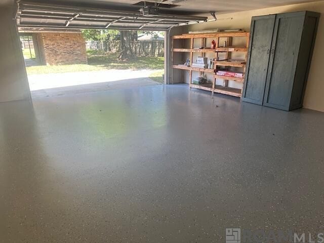 Building Photo - 5017 Parkoaks Dr