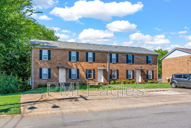 Building Photo - 3284 Tower Dr