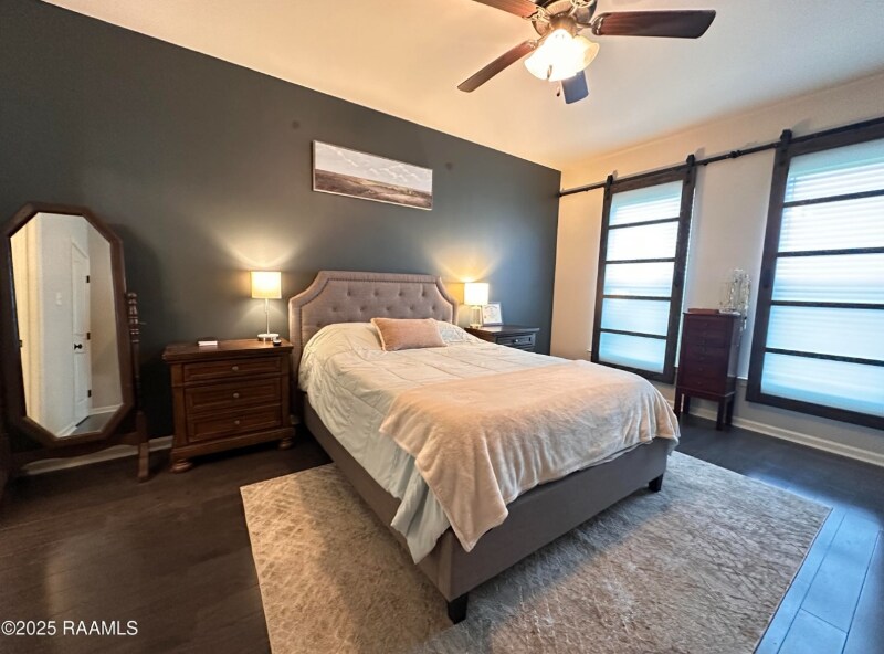 Building Photo - 209 Stanwell Ave