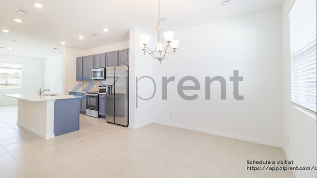 Building Photo - 17568 Northlake Grv Dr