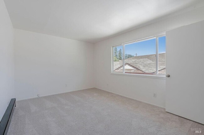 Building Photo - 7321 Bodega Ave