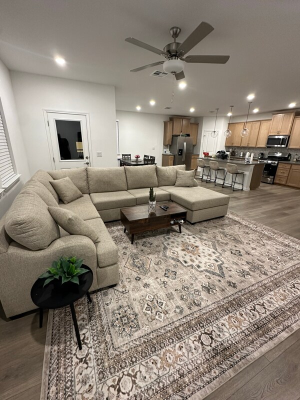 Building Photo - 2916 Tavern Dr