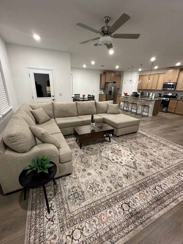 Building Photo - 2916 Tavern Dr