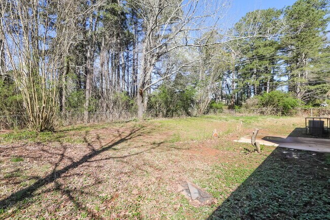 Building Photo - 2117 Tiffany Trail