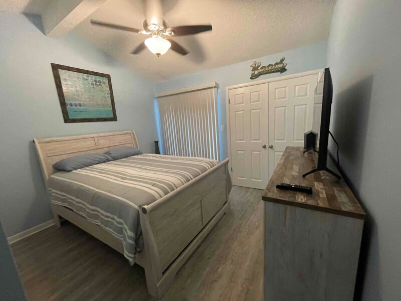 Building Photo - 503 China's Cove