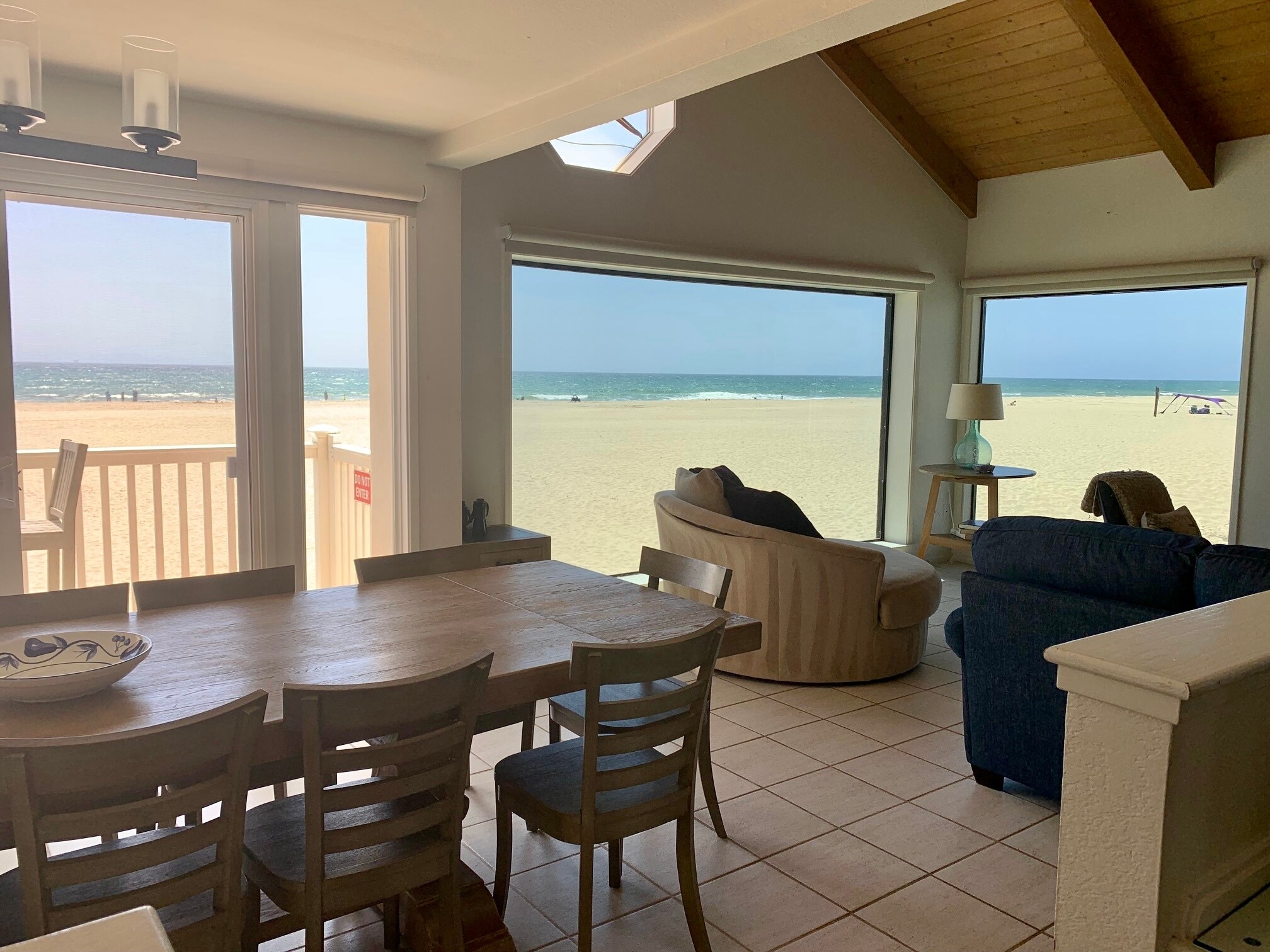 Building Photo - 4025 Ocean Dr