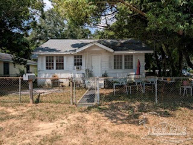 Primary Photo - 3000 W Lee St