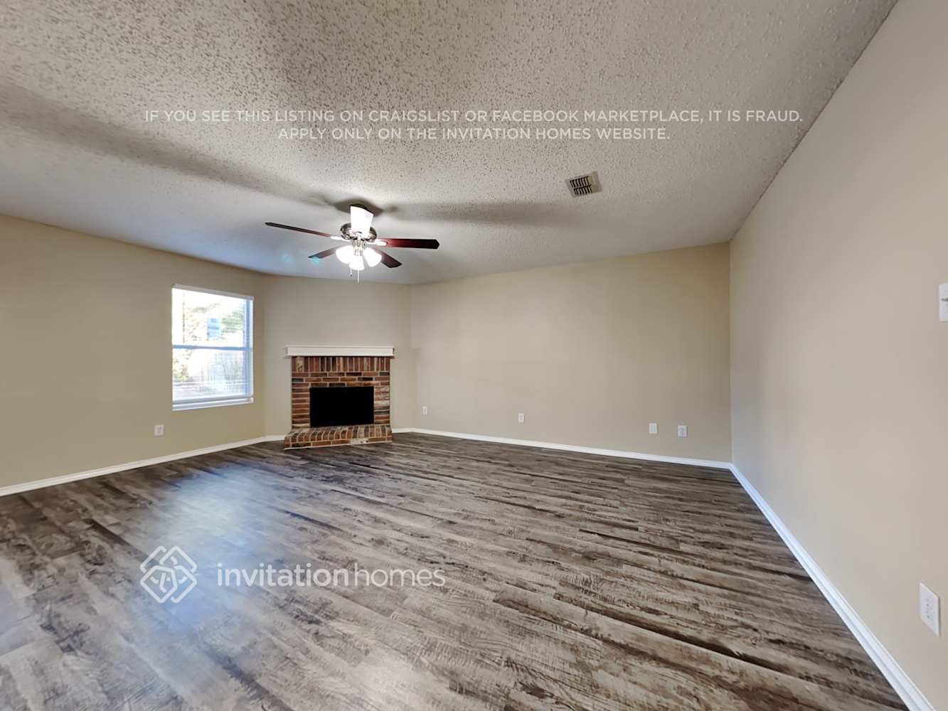 Building Photo - 5521 Costa Mesa Dr