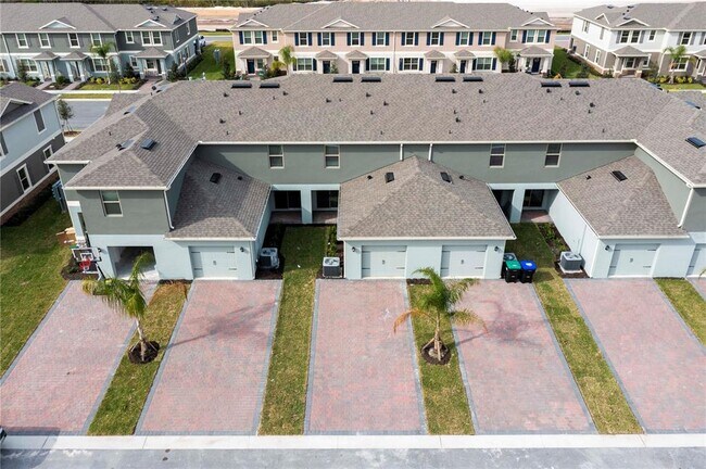 Building Photo - 10077 Salt Pt Dr