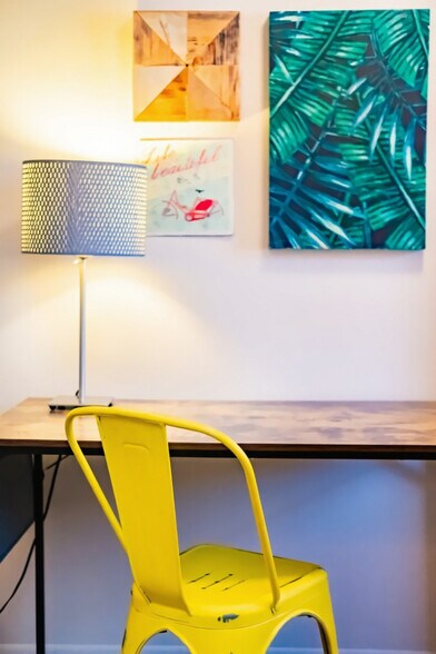 Building Photo - 170 E 100 N