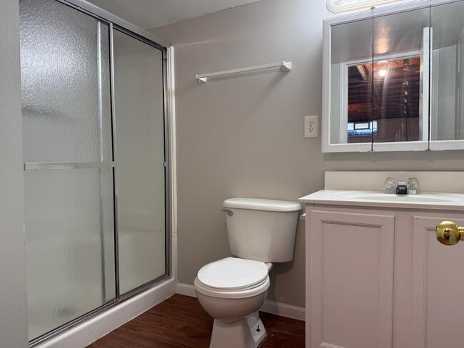 Building Photo - 6378 Cherroy Dr
