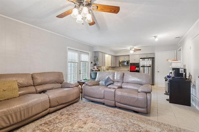 Building Photo - 8318 Lullwater Dr