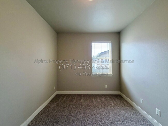 Building Photo - 14353 SW Burlwood Ln