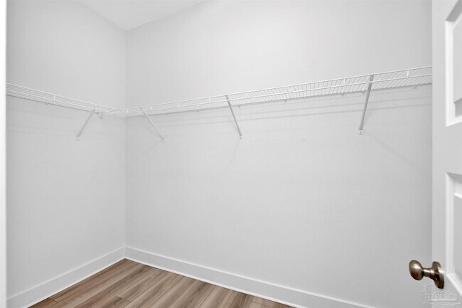 Building Photo - 6525 Paso Fino Dr