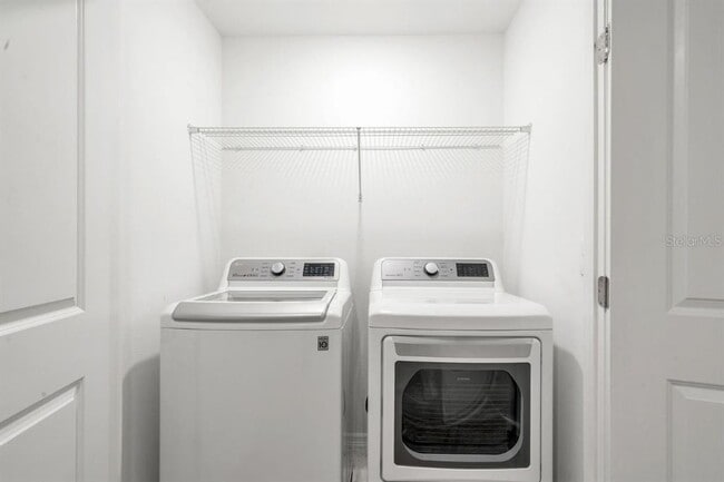 Building Photo - 1124 Merrill St