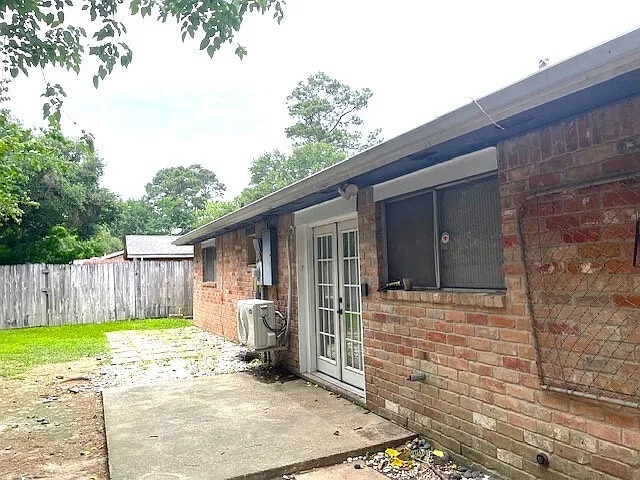 Building Photo - 23107 Summergate Dr