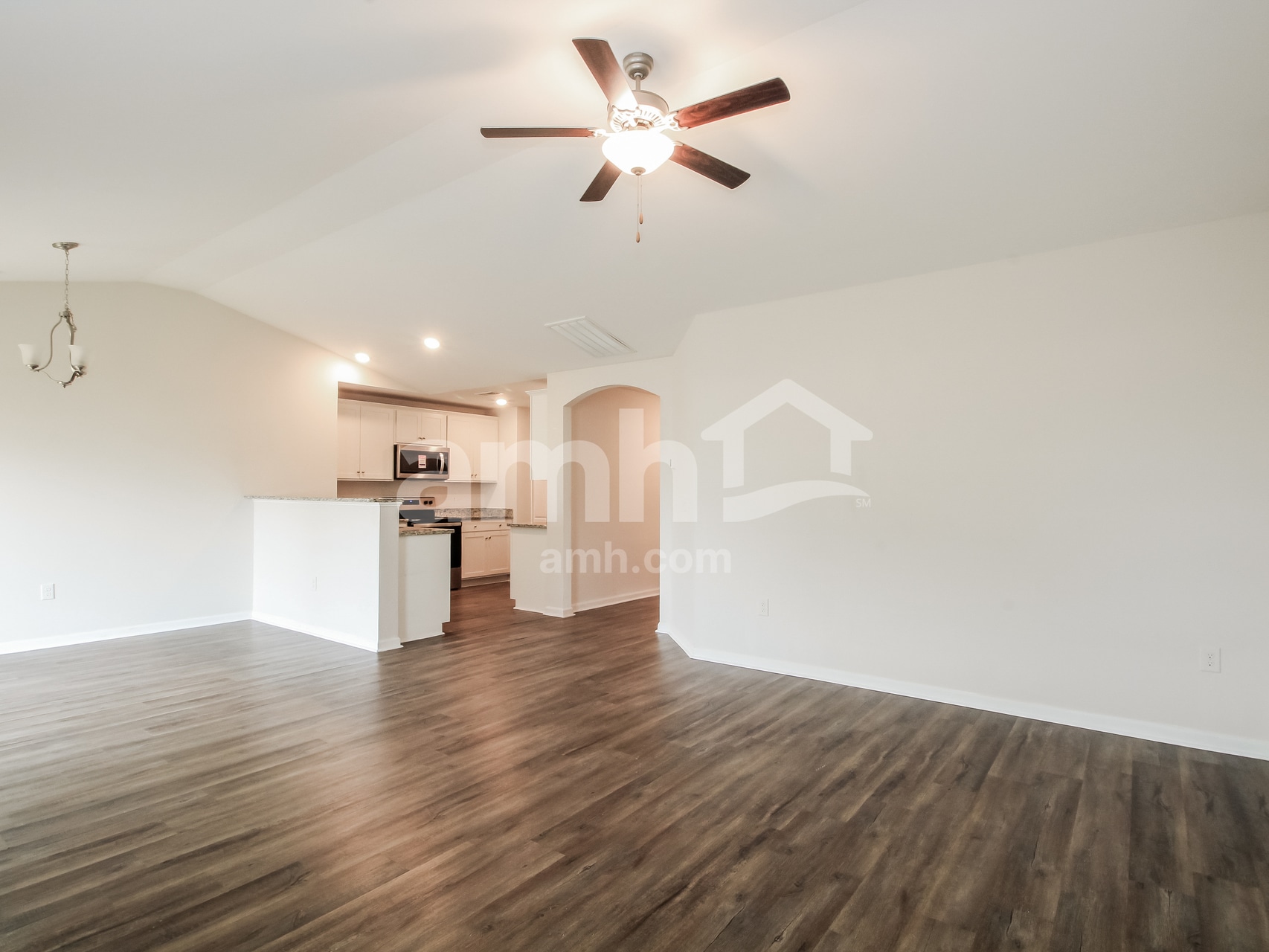 Building Photo - 7113 Boykin Spaniel Way
