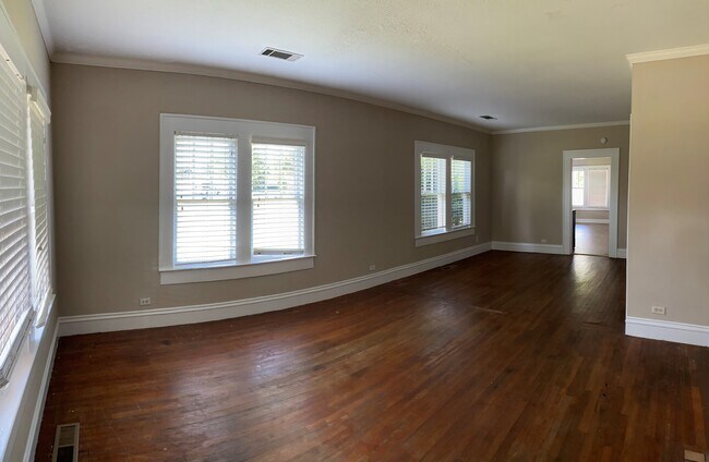 Living Room - 1628 4th Ave